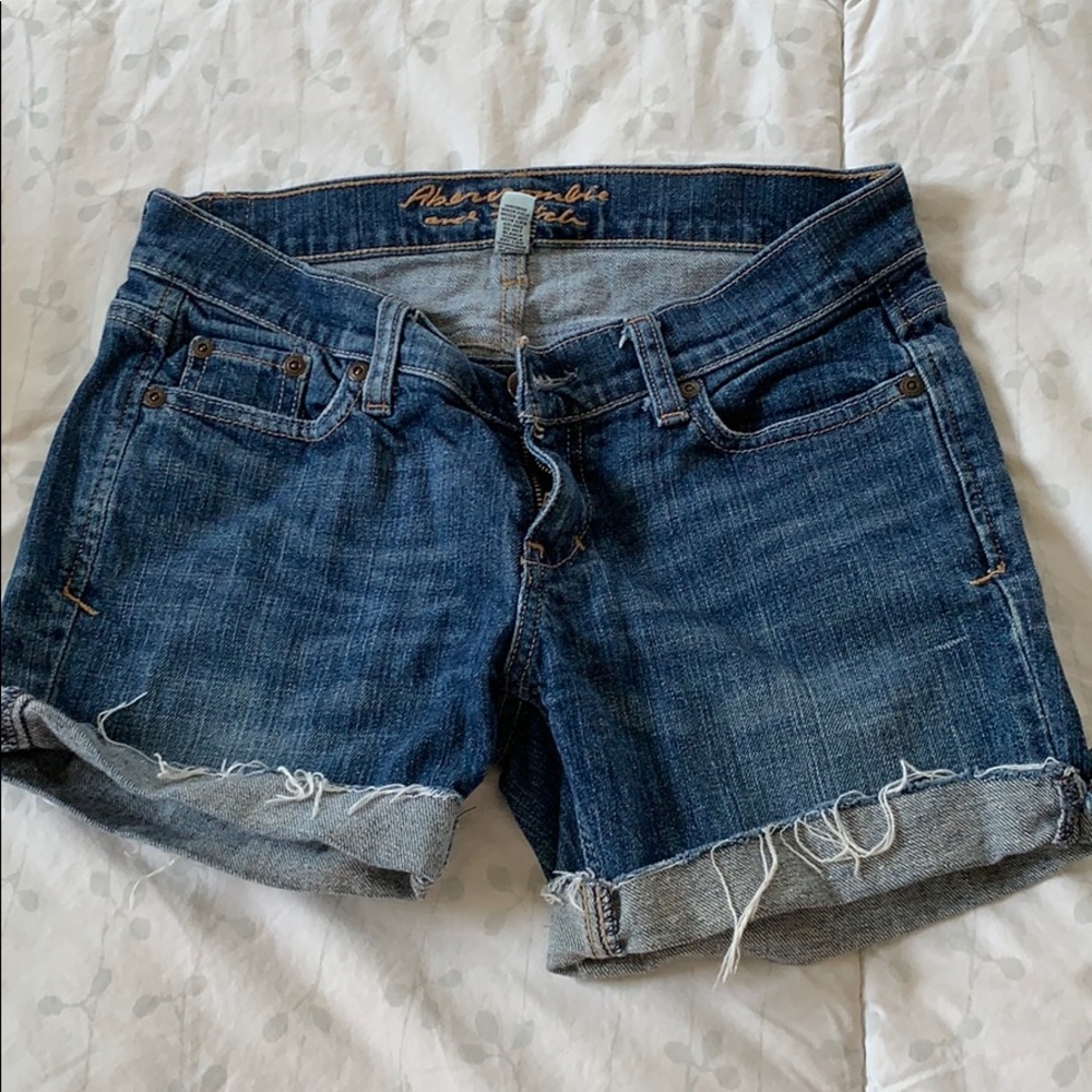 Denim shorts. Size 0